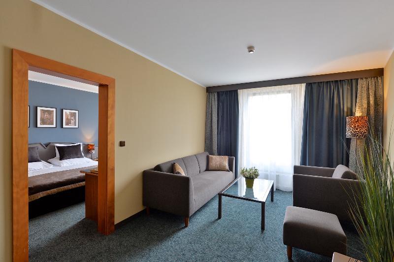 Plaza Prague Hotel - Czech Leading Hotels المظهر الخارجي الصورة